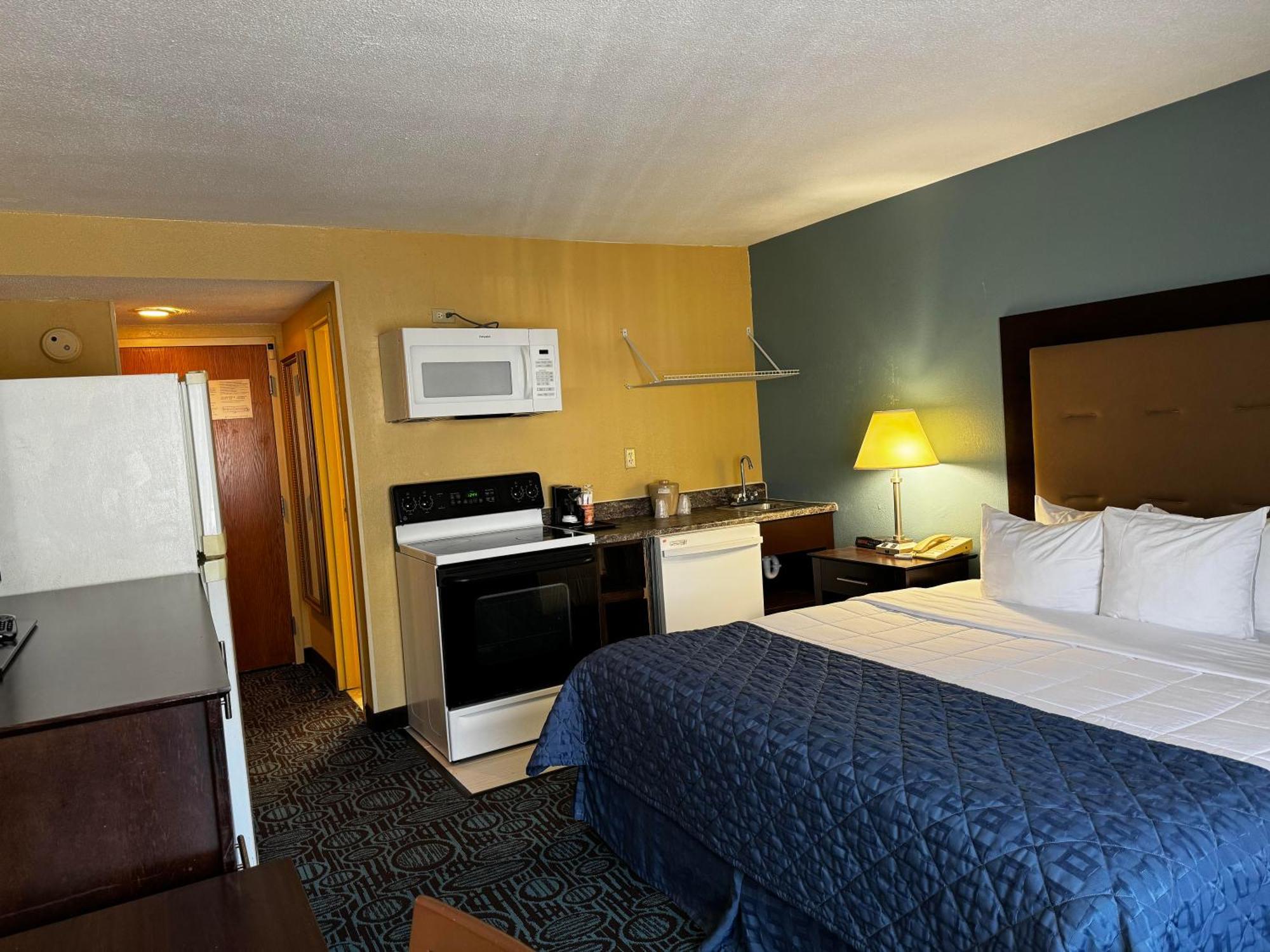 Regency Inn & Suites New London Mystic Dış mekan fotoğraf