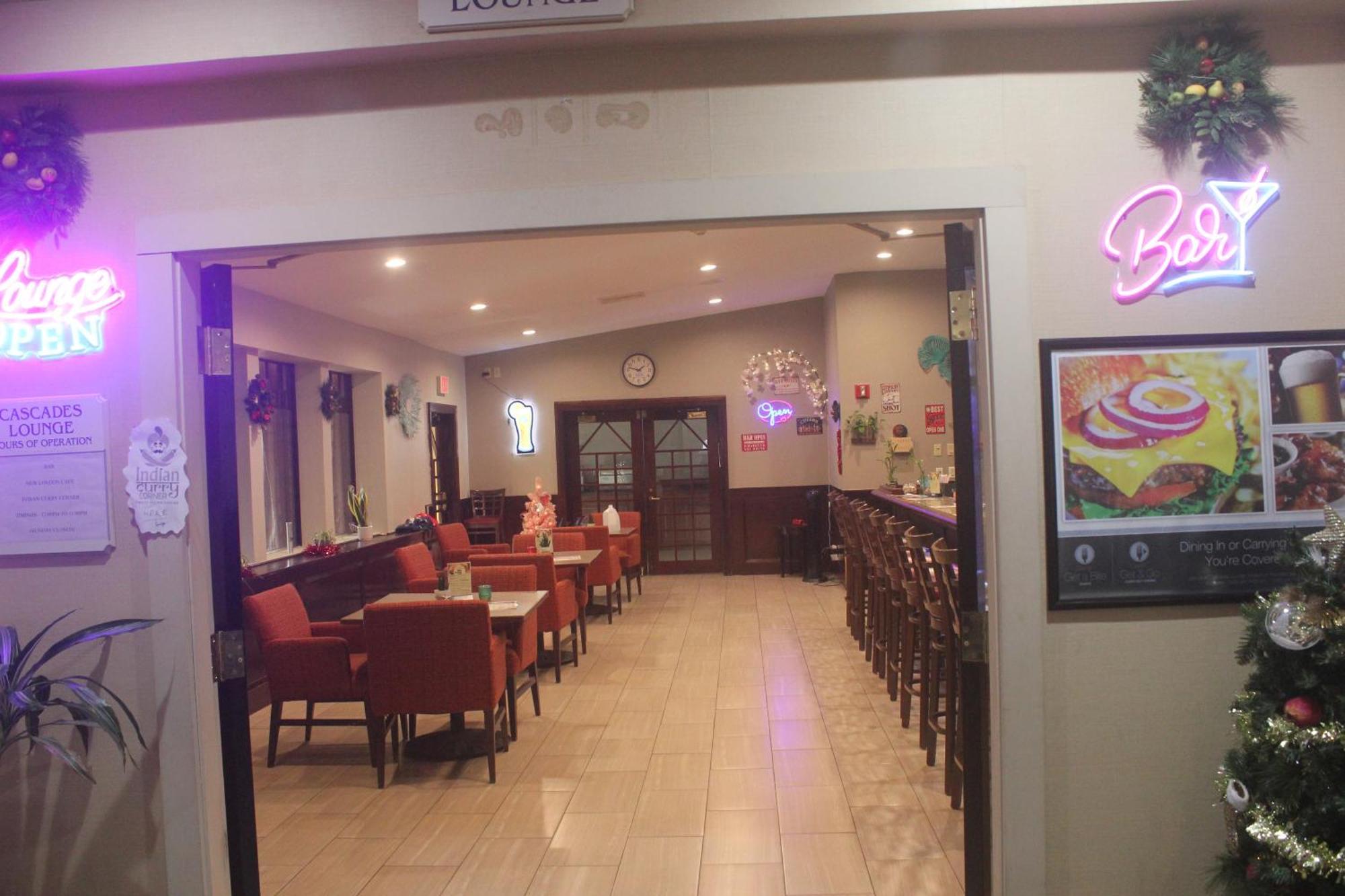Regency Inn & Suites New London Mystic Dış mekan fotoğraf